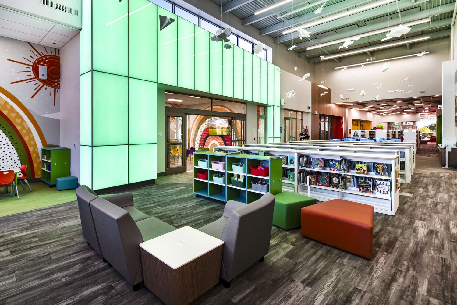 Public reading and gallery edge